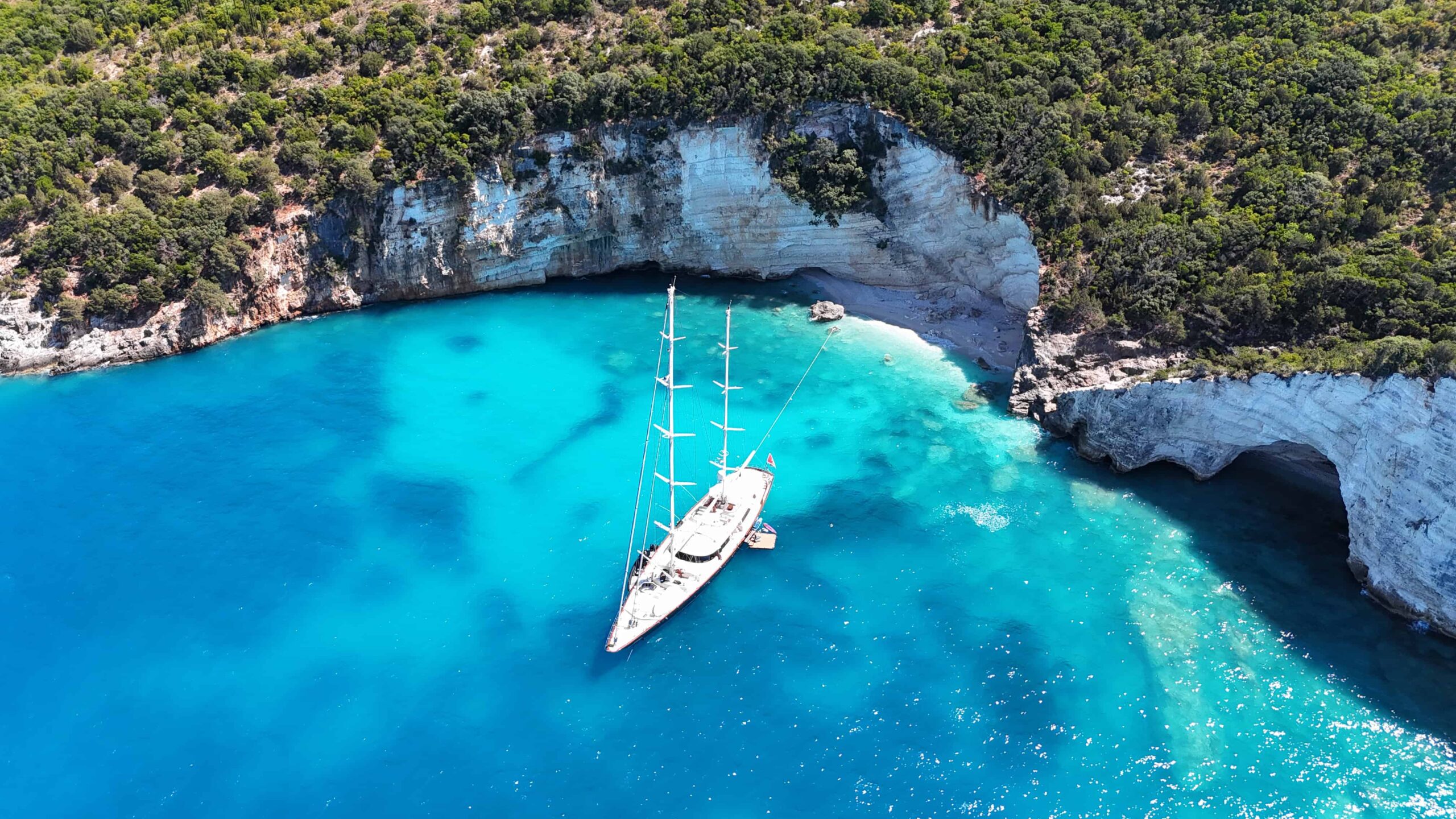 Design Suites in Kefalonia - Nomade Kefalonia - Luxury Suites Kefalonia: Where to Stay for the Best Base (2026)